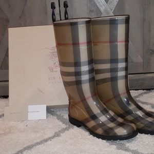 Burberry Rainboots